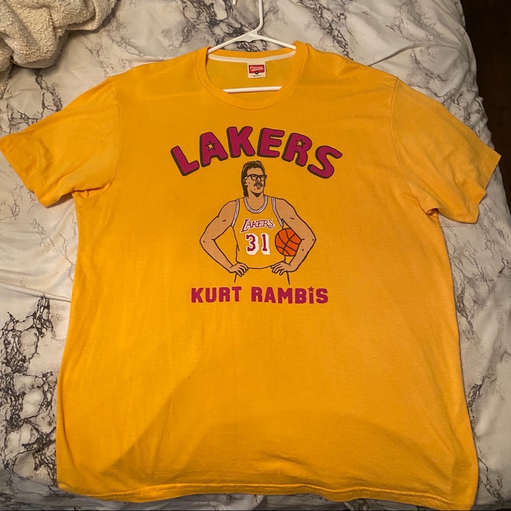 VINTAGE Lakers Shirt-Color Yellow, Size XL